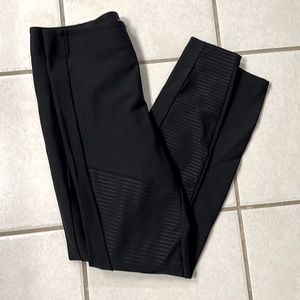 Athleta LIKE NEW black moto leggings / pants size 8 worn once high quality